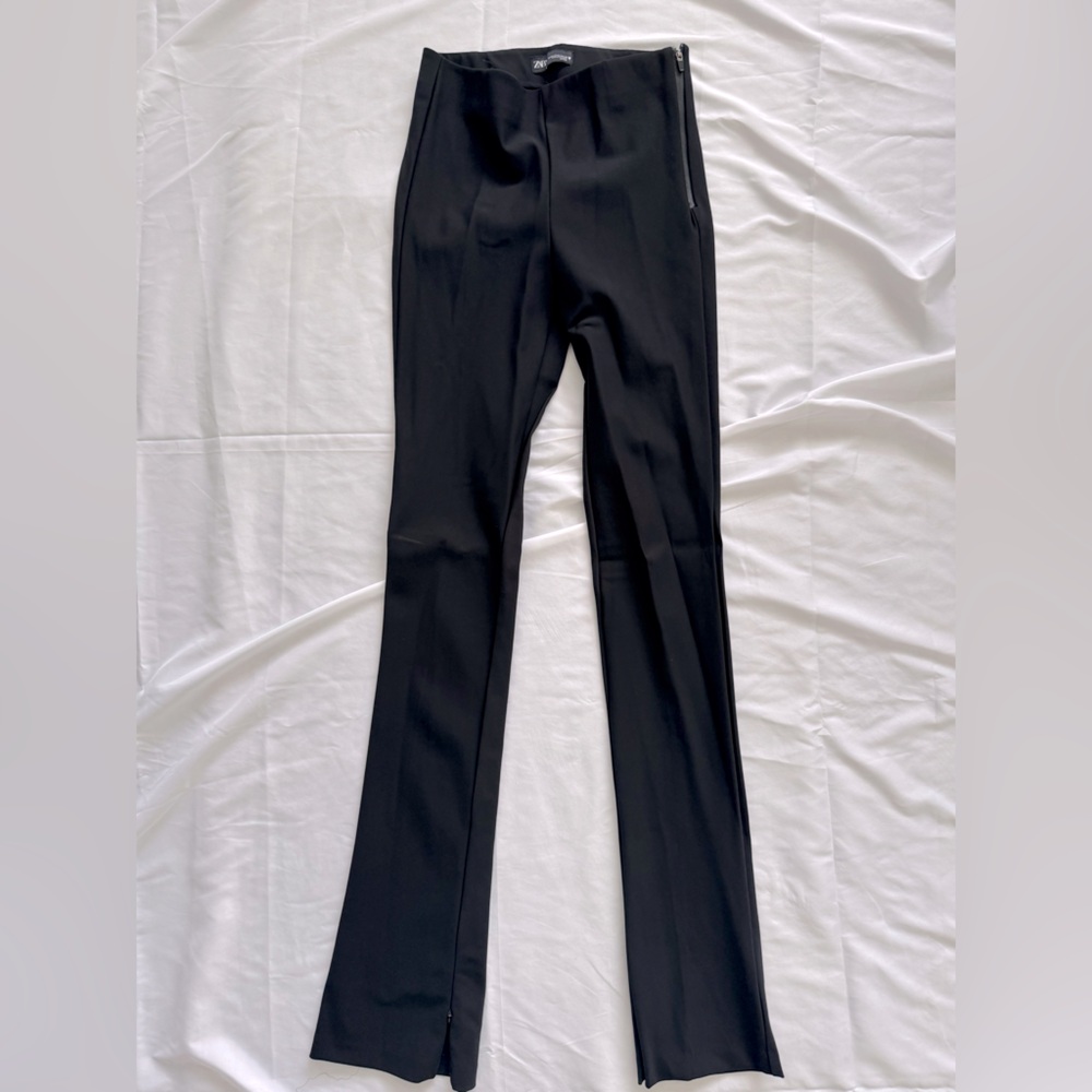 Zara black leggings, zipper bottom